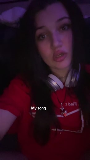 Maddy 🎶 (@maddyscool)’s videos with Hemorrhage (In My Hands) - Fuel