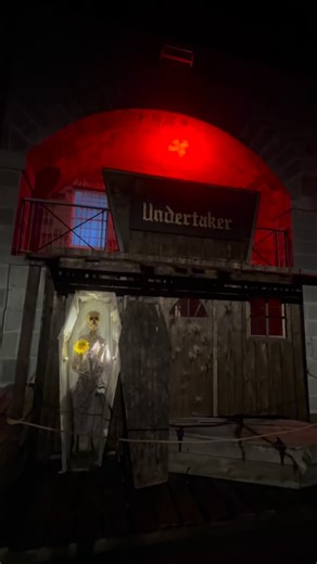 WARNING: Video contains screaming and crying out of fear. Dora the Skeleton is BACK AT FORT FRIGHT THIS YEAR! You can find her in the Lower Fort near Tipsy Troll Tavern in the Undertaker hut. Here is small sneak peek at what you might expect at Fort Fright. Note: I had a Scare Shield on to lower scare intensity so your experience may be different. Remember, just like the characters in Monsters Inc., we scare because we care! DISCOUNTED TICKETS AVAILABLE! Check out https://www.forthenry.com/event