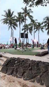 Aloha Friday! Live hula show on Waikiki Beach