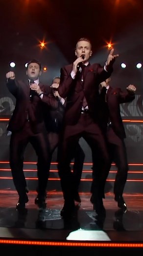 146K views · 4.8K reactions | California Girls? We love ALL the girls! | Under The Streetlamp | Facebook