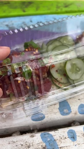 16K views · 759 reactions | The best poke in Hawaii (Lao style) #poke #rawfish #sashimi #sushi #tuna #hawaii #oahu #northshore #laofood #rawfood | Saeng Douangdara | Facebook