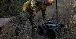 The Washington Post: Biletsky’s Third Assault brigade, having captured Russians with help of ground drone, has made technological revolution on battlefield. VIDEO