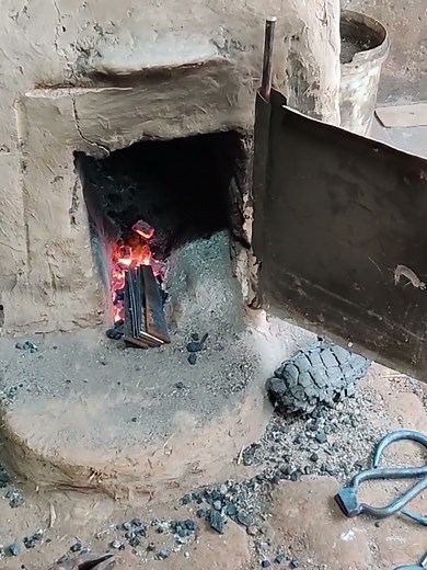 Amazing Handmade SCISSORS Making by Blacksmith' P3