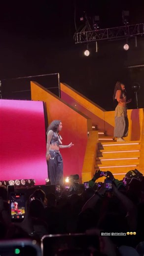 Kehlani performing “Folded” on the Kehlani World Tour in Camden, NJ 🎥- jasmine.wixner #kehlani #fyp