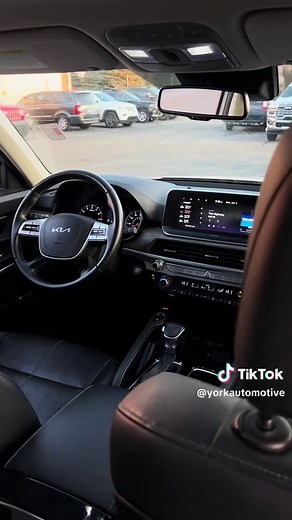 2022 Kia Telluride EX Review and Test Drive Opportunity