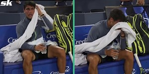 "Example of how galactic a heart that kid has" - Tennis fans react to Carlos Alcaraz crying his eyes out after defeat to Novak Djokovic in Cincinnati