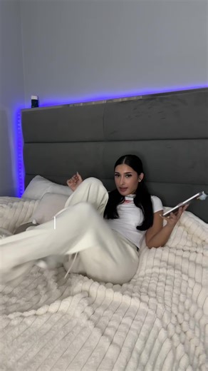 very successful haul if you ask me, i’m sooooo excited to get everything in the mail!!!! @Aritzia @lululemon #shoppinghaul #shoppingvlog #aritziahaul