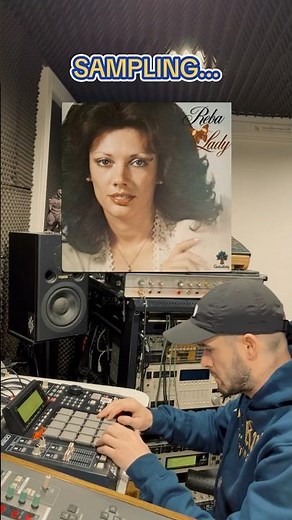 Making a beat with mpc 2500 🔥🔥🔥🔥