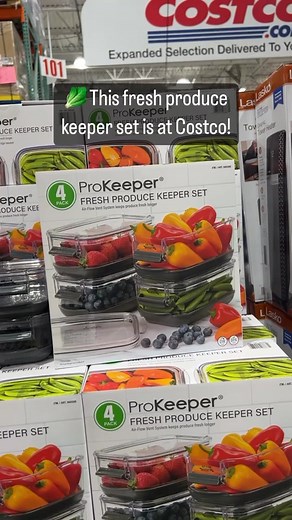 🥬 This fresh produce keeper set is at Costco! This includes 4 containers and 4 lids, an air-flow vent system, and a grooved colander base! It’s $19.99! #costco #freshproduce #foodstorage