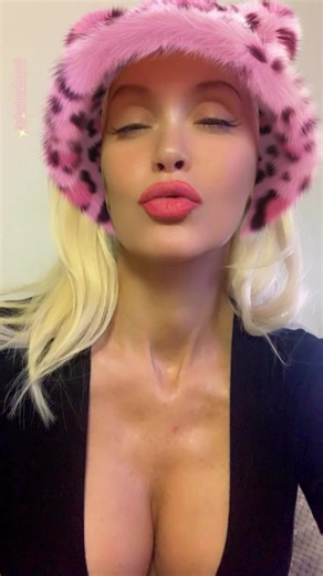 Watching the #monks @Walk for Peace Official all day every day 🤍🙏🏻🤍🌍 anyone feeling #peaceful #model