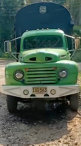 137K views · 4.4K reactions | Lo que pasa si la cuidan…  | Kombustible 26 | Facebook