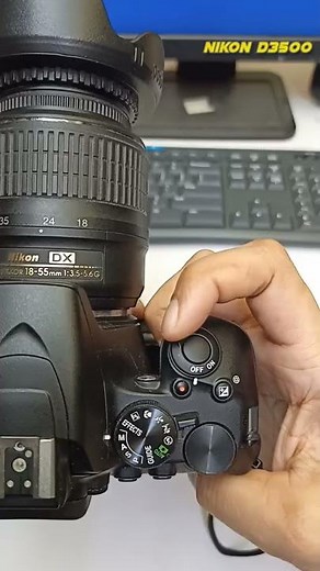 Nikon D3500 on camera flash