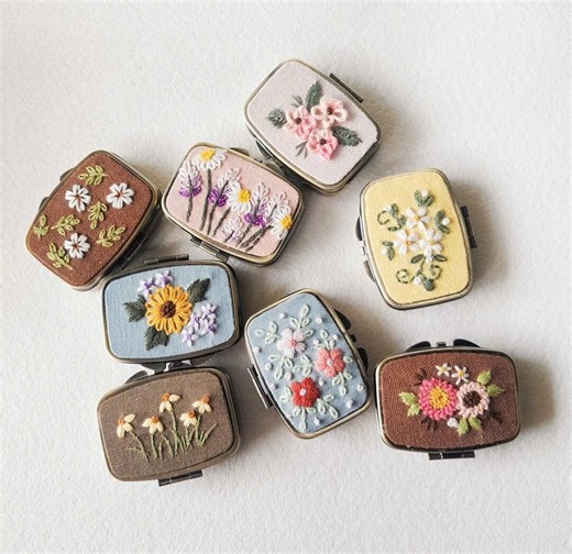 Handmade Floral Embroidered Pill Box – Travel Medicine Organizer - Etsy