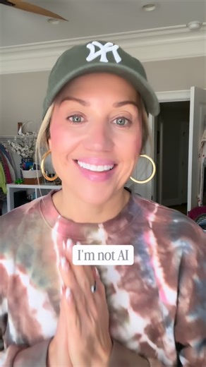I don’t have a niche… I share midlife wellness, beauty tips for women over 40, strength training, hormone conversations, Amazon finds, and the little things that make 45 feel powerful. If you’re a woman in your 40s trying to feel strong, look good, and age strategically - you’re in the right place 🫶🏼 (and I promise to add hair tutorials more often 😂). | The HAC Life with Mandy Sims