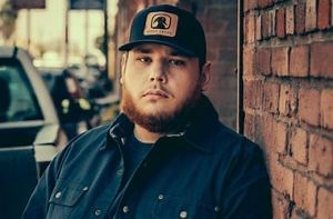 Luke Combs: Bio, Height, Weight, Age, Measurements
