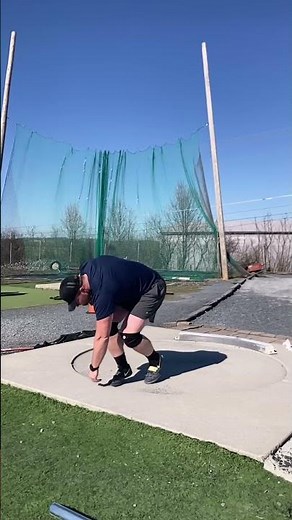 Perfect Glide Shot Put Technique (SLOW MO)