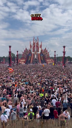 Left, Right 🔊 #hardstyle #hardstylemusic #hardstylefamily #150bpm #hardmusic #harddance #harddancemusic #hdm #harddancefamily #defqon #defqon1 #qdance #hardstylehardcorelovers Follow Hardstyle Hardcore Lovers | Hardstyle Hardcore Lovers