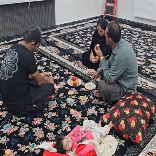 5.3K views · 143 reactions | In search of security： fear of loneliness and the pursuit of closeness | Dr. Ali Animal | Facebook