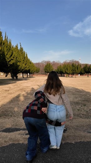 Who is ready for a spring version? #couple