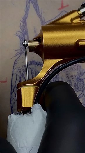 RomanovRotary · Tattoo machine · For whip shading · 5 mm stroke on Instagram: "Whipshading tattoo technique with the best rotary tattoo machine by tattoo artists @tattooromanov #tattoo #whipshading #rotarytattoomachine #tattoomachine #tattoosouthampton #whipshadingtattoo #tattoovladimir #tattoolosangeles #татумашинка #роторнаятатумашинка"