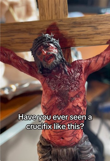 Have you ever seen a crucifix like this? I believe the image of the crucifix should depict the actual agony and suffering our Lord endured for us. Do you agree? #crucifix #catholic #christian