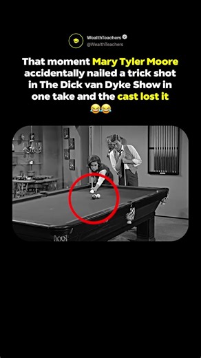 Mary Tyler Moore's Unscripted Trick Shot Was Peak