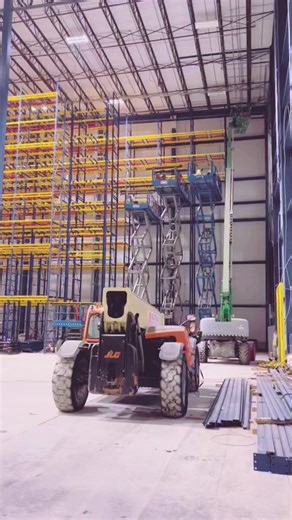 Push-Back Racking System. The Elite team going to work in below zero working conditions 🥶❄️ #construction #racking #factory #warehouse #cold #work #jobsite #canada #industrial #trend #trending #music
