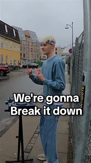 I Crashed a Record Label to do a Random DJ Session #shorts #randomdjsessions