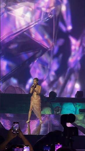 Jhené Aiko Stay Ready (What A Life) Live in NYC