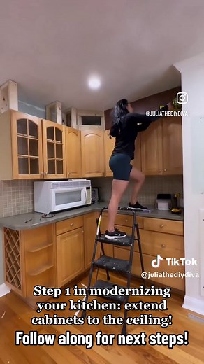 Transform Your Kitchen: Extend Cabinets to the Ceiling