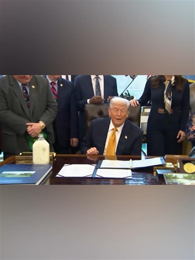 Las he aprobado todas con sobresaliente: Trump asegura que se ha hecho test cognitivos y los ha pasado porque bebe leche. #Latinus #InformaciónParaTi