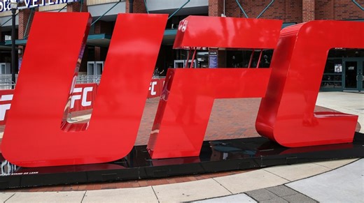 UFC fighters to train FBI agents in Quantico