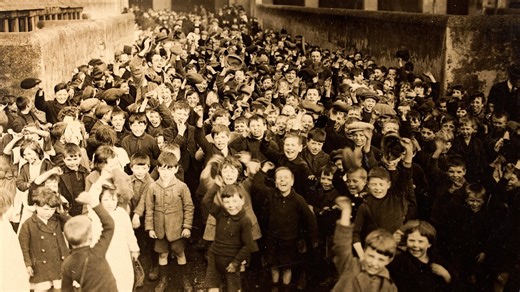Why were 100,000 Irish children missing from school in the 1920s?
