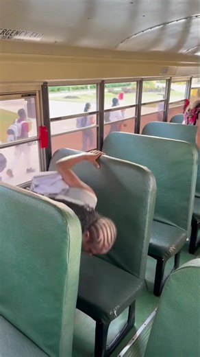 Brooke’s Gucci purse gets stolen | King Mike