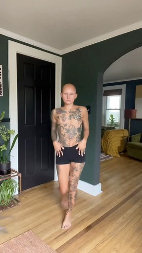 201K views · 1.3K reactions | Otherworldly 敖☄️✨ #alopecia #spacegirl #halloweentransition #aliengirl #transition #baldgirl #aestheticflatclosure #brca1 #alopeciaawareness #aliensarereal #halloweeniseveryday | Marisa Ramirez | Facebook