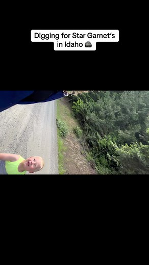 Discovering Star Garnets in Emerald Creek, Idaho