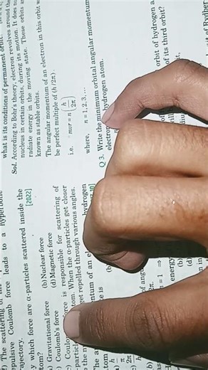 #Q2 #PYQ #Atoms#Physics #class12thphysicsrevision