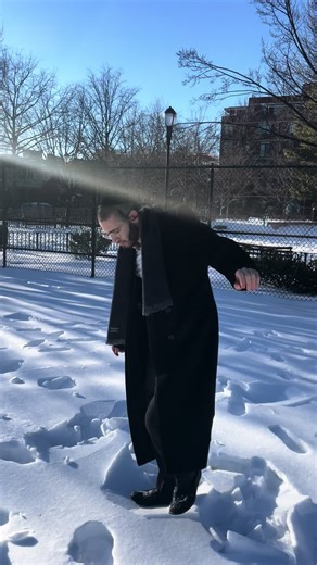 Exploring Jewish Humor in Comedy