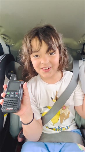 8.6K views · 1.8K reactions | For Families Who Want To Stay Prepared In Good Times or Bad: Get our Rapid Radios and: ️ Effortlessly Communicate with your kids, friends, elderly, or business team members.  Nationwide Coverage with NO MONTHLY FEES ️ Ready To Use Out The Box - No Programming Needed  Set of 2 Radios for 60% OFF  UNLIMITED Range & Use!  FREE Shipping For A Limited Time Experience communication without limits. Click to order now! | Rapid Radios | Facebook