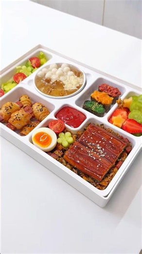 Making a bento box for my younger sister #asmr #food #lunchbox #bento