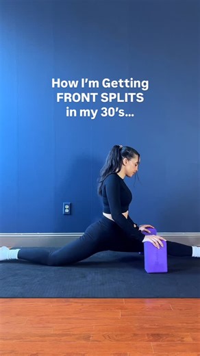 ORRA Studio | Splits • Flexibility on Instagram: "How I’m getting front splits for the first time in my 30’s with no gymnastics background 😱 Join The Splits Project to access all of my splits workouts ✨"