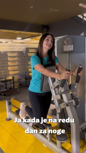 Snežana Vitomirović on Instagram: "I te kako znam da preteram u stvarima koje volim 🫣 Nekad je to hrana… (pa posle ide C9 🙈) Nekad je to posao… (pa moram da pobegnem negde da se „rechargujem“ ✈️) A nekad je to teretana… (pa sutradan hodam kao pingvin 🐧😂) I onda na scenu stupa moj spas — Cooling Lotion. Da smiri upalu, opusti mišiće i vrati me u normalu. Jer ja sam tip koji sve radi — ili nikako, ili 100% 💪 A ti? U čemu znaš da preteraš? I kako se ti „lečiš“ posle toga? Piši mi u komentarima