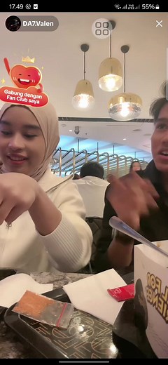 Mila dan Valen Live di Mall Hari Ini