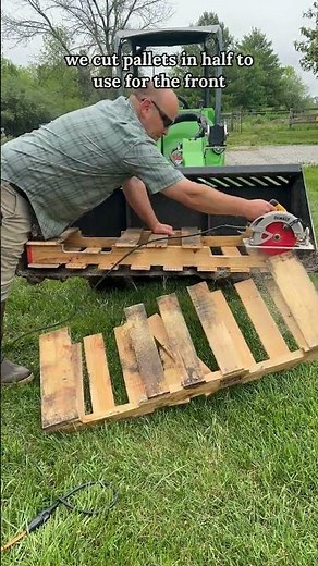 Easy diy pallet composter build 🧑‍🌾🪱🌱