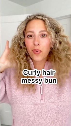 Curly hair messy bun tutorial!