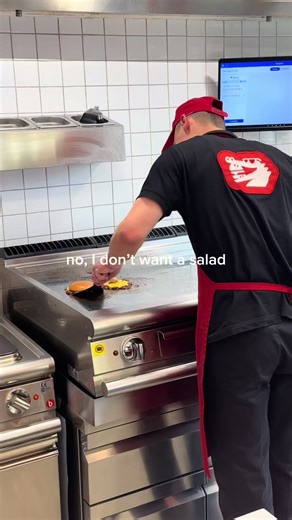 Must-Try Heavy Hit Smash Burger in Prishtina!