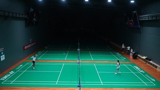 沉浸式和女朋友深夜局