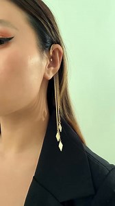 8 comments | 5 Secrets to Styling Tassel Clip Earrings Like a Pro. #secret #earrings #earring #reelsvideo #reelsvideoシ #virall | 퐸퓈퓈푒퓃퓉풾풶퓁 hub | Facebook