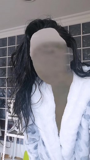 Invisible Body Suits: 50% Off and Trending Effects