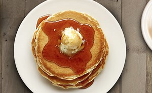$1 IHOP Short Stack Pancakes!